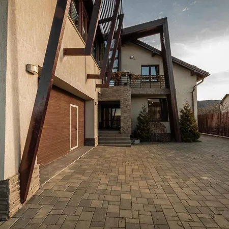 Gæstehus Zinnober Braşov