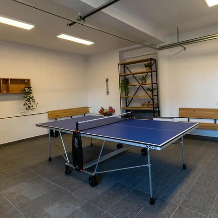 Zinnober Gæstehus *