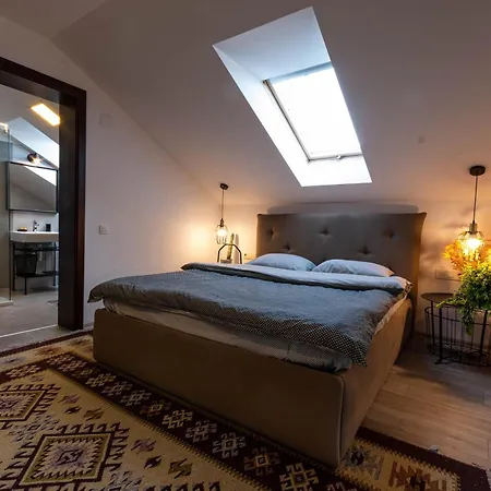 Zinnober Gæstehus *